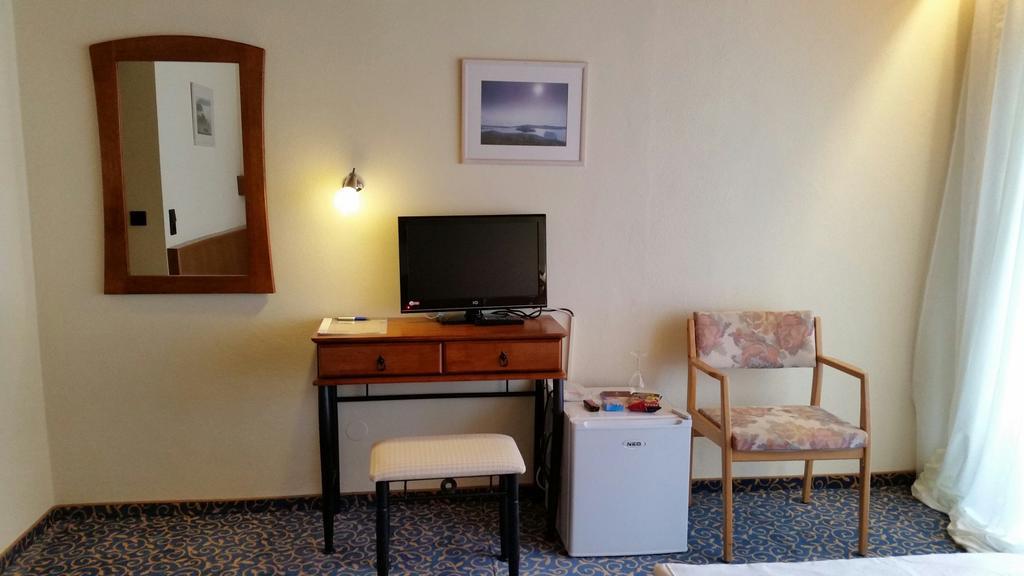 Hotel Stern Lauterbach  Rum bild